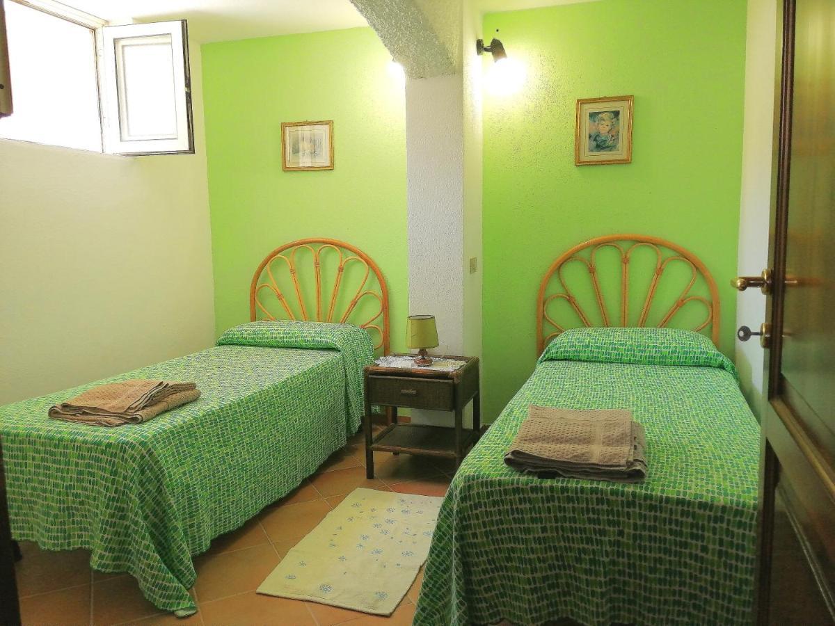 Corte Mannoni Porto Pozzo Buitenkant foto