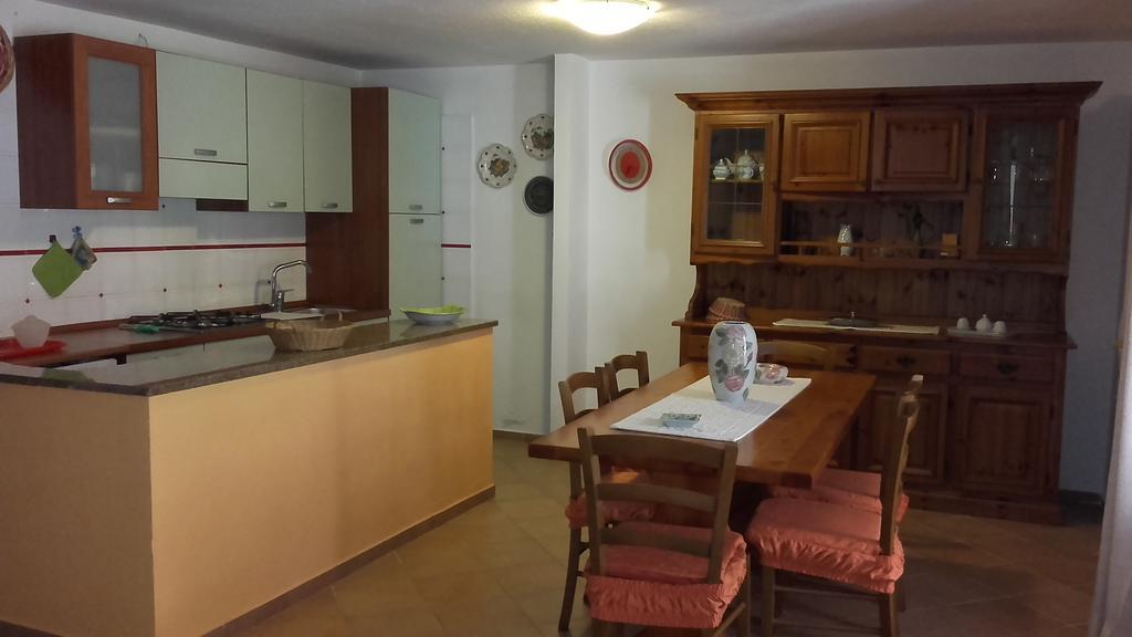 Corte Mannoni Porto Pozzo Buitenkant foto