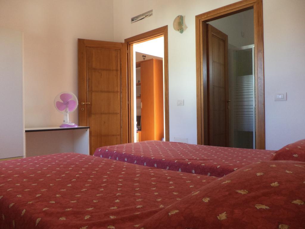 Corte Mannoni Porto Pozzo Buitenkant foto