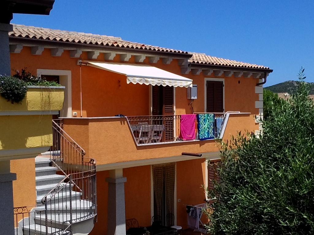 Corte Mannoni Porto Pozzo Buitenkant foto